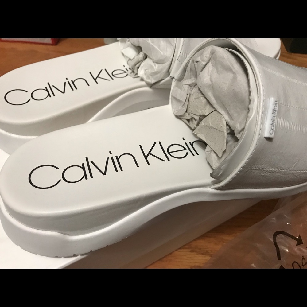 Calvin Klein Sliders